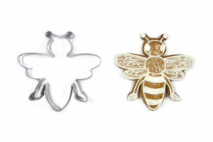 Vykrajovací formička - včela 59x60 mm