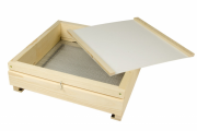 Varroa dno 11 rámků 39x24